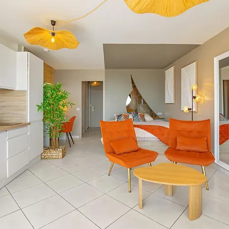דירה Boheme Heliopolis Sea View In The Cap Dagde Naturist Village