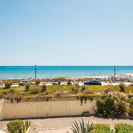 Boheme Heliopolis Sea View In The Cap Dagde Naturist Village * אגדה
