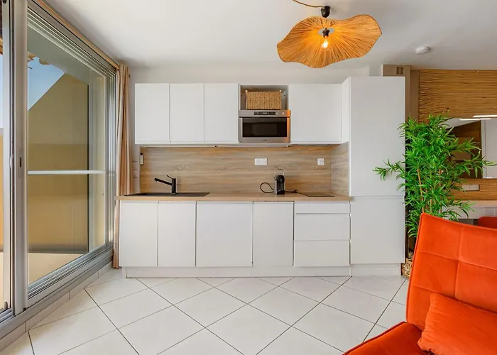 Boheme Heliopolis Sea View In The Cap Dagde Naturist Village شقة *