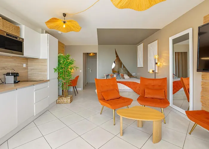 شقة Boheme Heliopolis Sea View In The Cap Dagde Naturist Village