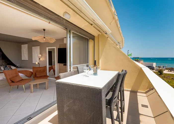شقة Boheme Heliopolis Sea View In The Cap Dagde Naturist Village